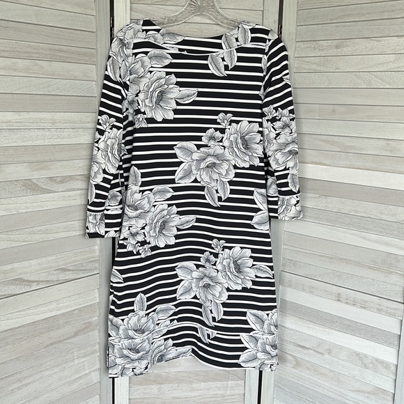 Perfect Land’s End Summer Dress - Picture 6 of 11